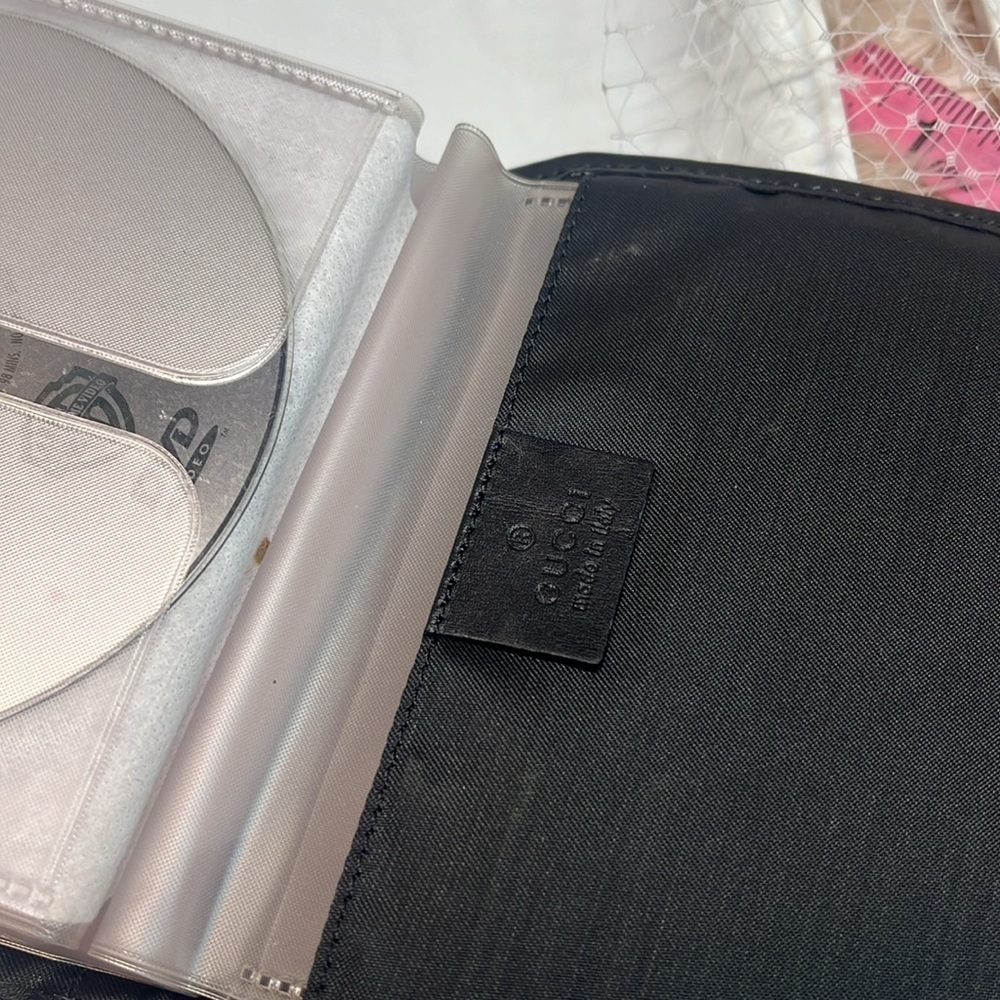 RARE!!!! GUCCI VINTAGE CD/DVD CASE - Picture 2 of 14
